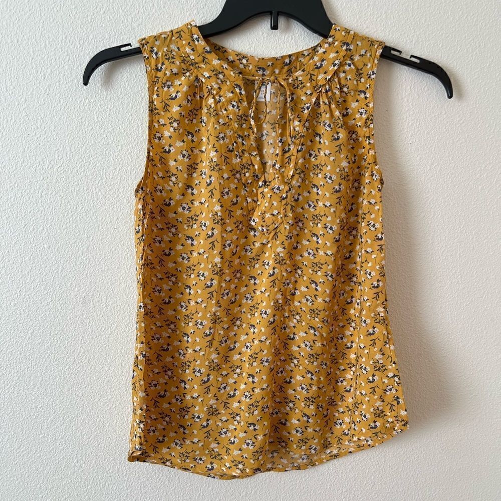 Old Navy Women Floral Tie Neck Closure sz XS